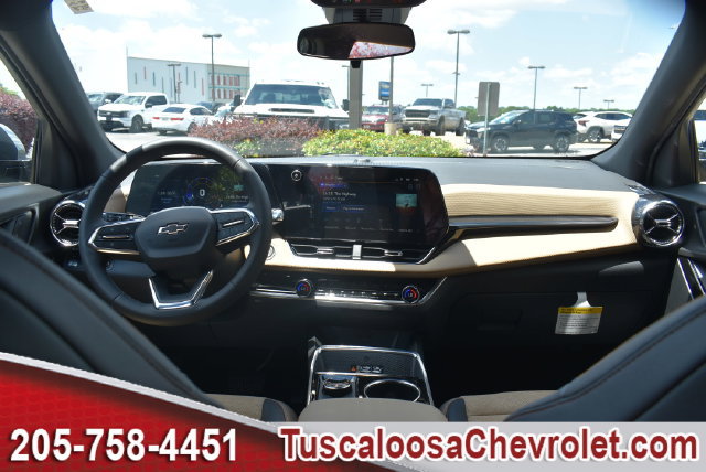 New 2026 Chevrolet Equinox ACTIV FWD image 3
