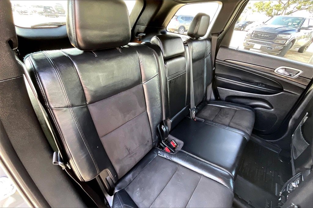 Used 2021 Jeep Grand Cherokee Laredo X image 21