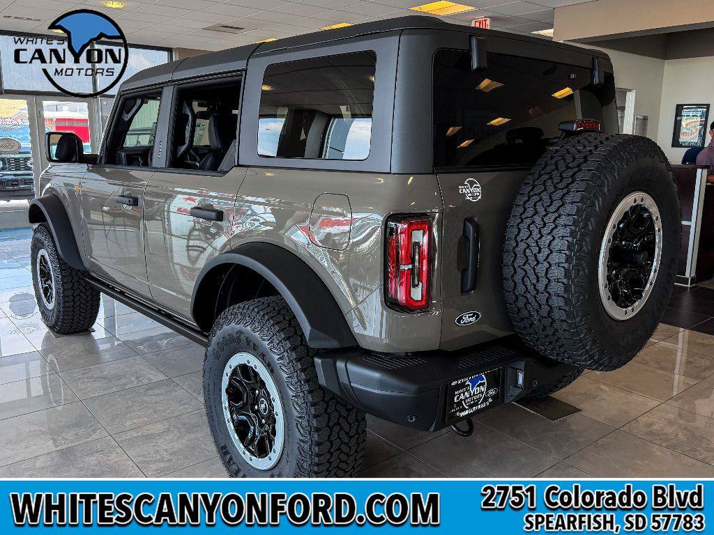 New 2026 Ford Bronco Badlands AWD/4WD image 3