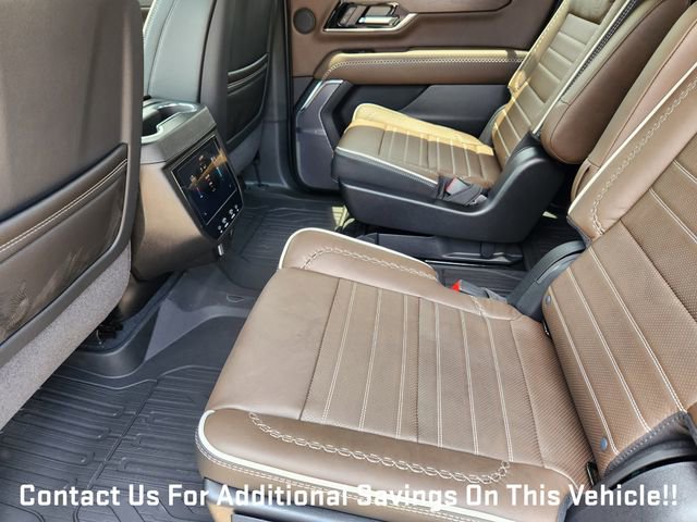 New 2026 GMC Yukon XL Denali Ultimate w/ LPO, Floor Liner Package AWD/4WD image 22