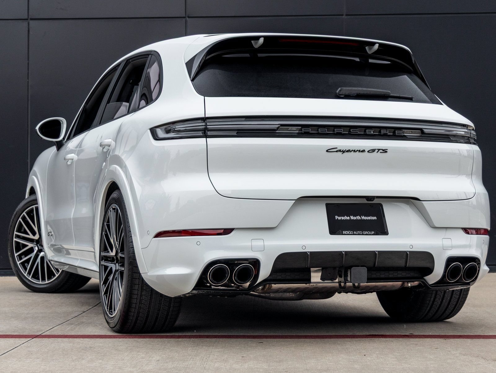 Certified 2026 Porsche Cayenne GTS AWD/4WD image 3