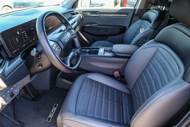 Used 2024 Kia EV9 Land AWD/4WD image 20