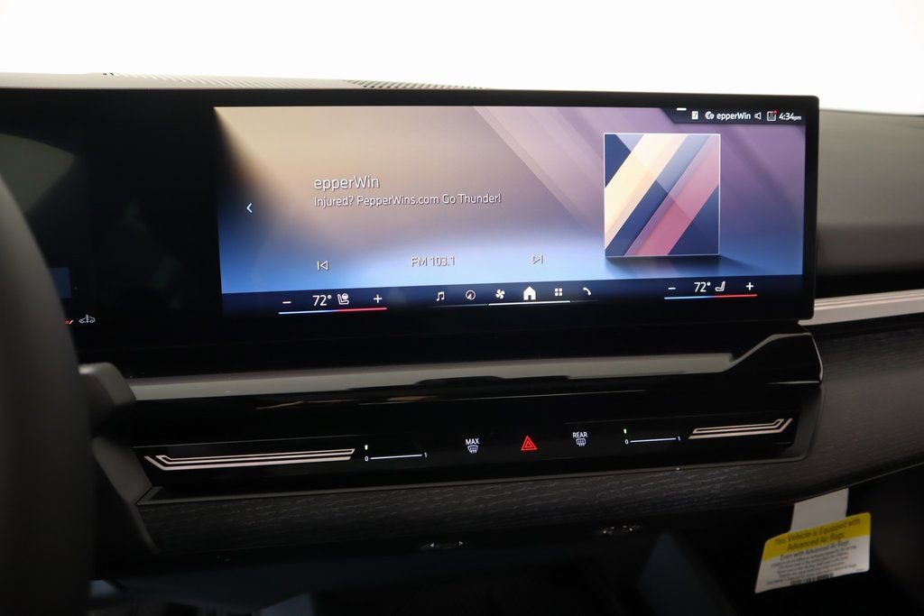 New 2025 BMW 530i xDrive w/ M Sport Package AWD/4WD image 6