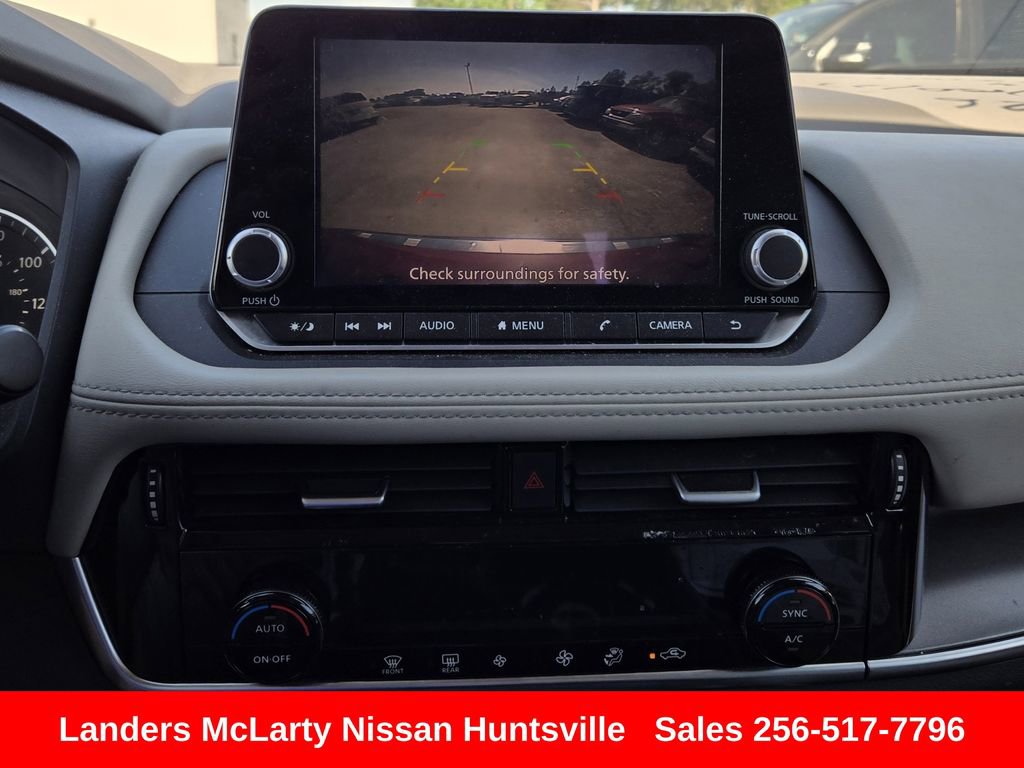 Used 2023 Nissan Rogue SV FWD image 15