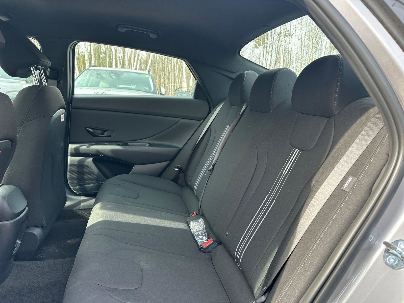 New 2026 Hyundai Elantra Sport image 9