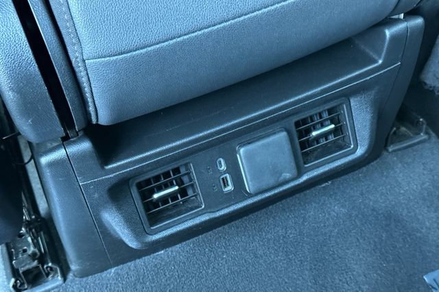 Used 2025 GMC Sierra 1500 SLT AWD/4WD image 44