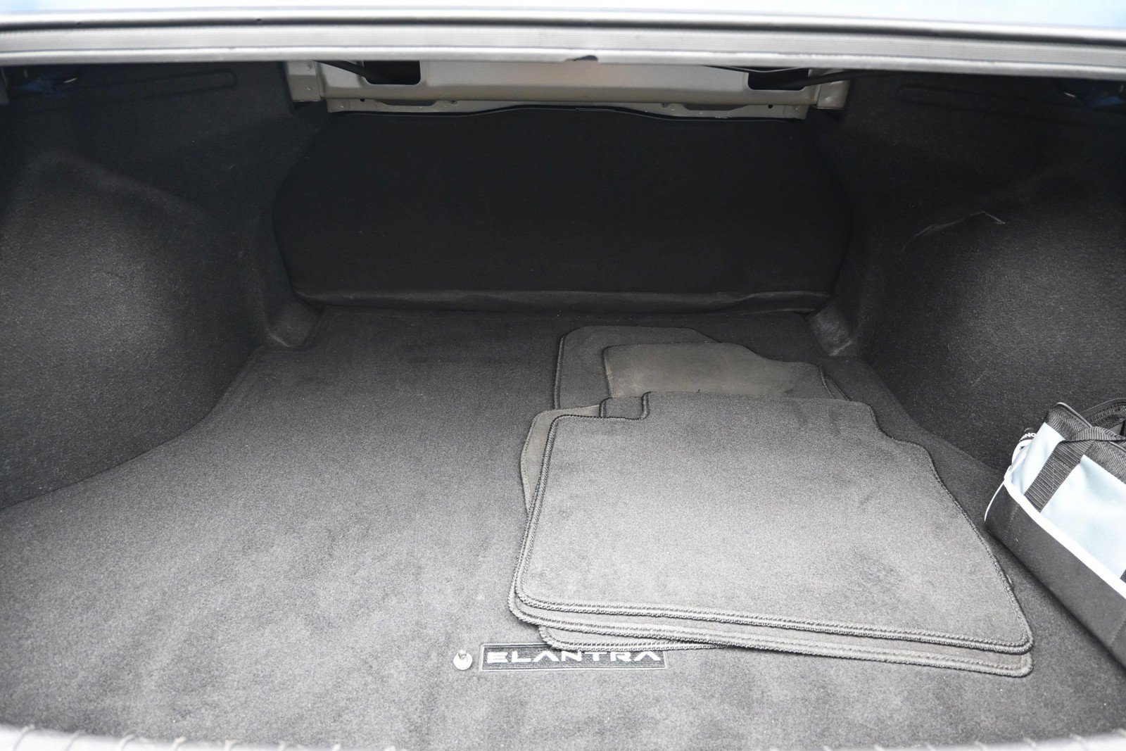 Used 2023 Hyundai Elantra SEL w/ Convenience Package FWD image 23