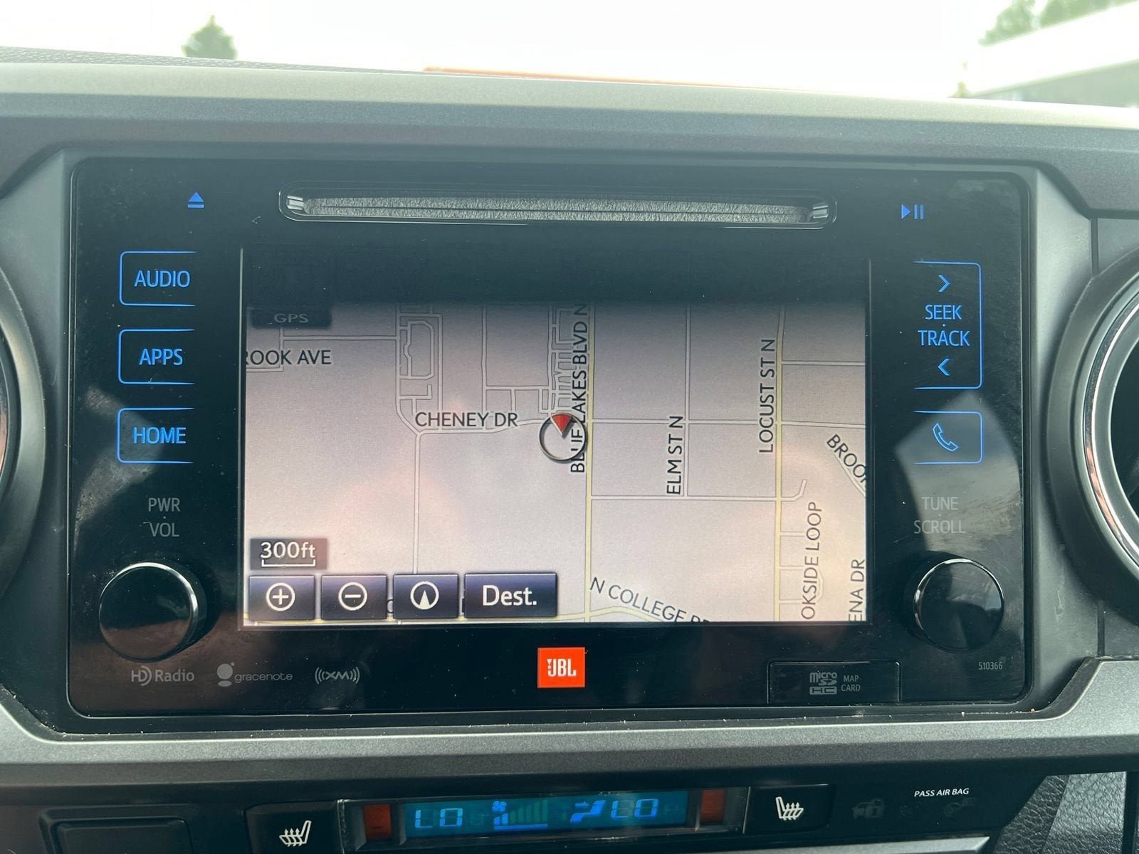 Used 2019 Toyota Tacoma TRD Off-Road AWD/4WD image 23