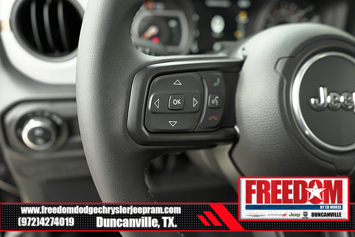 New 2025 Jeep Gladiator Sport AWD/4WD image 26