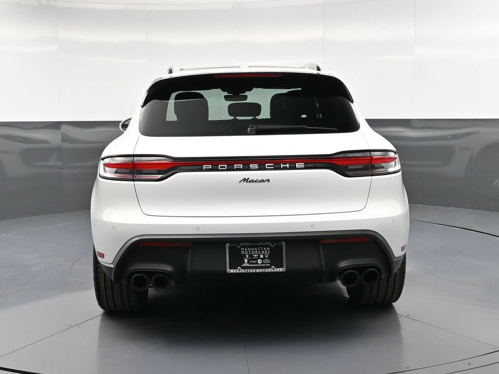Certified 2026 Porsche Macan AWD/4WD image 7