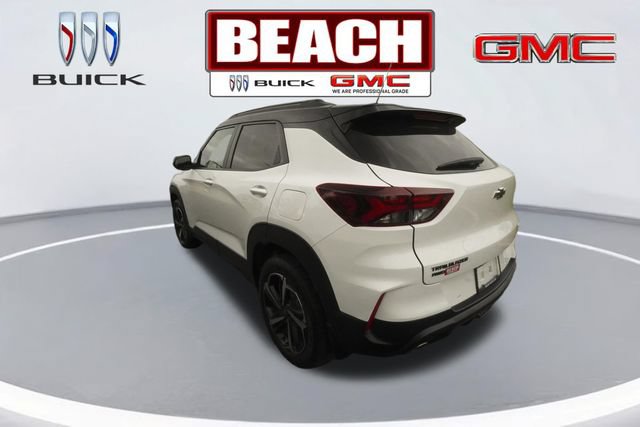 Used 2022 Chevrolet TrailBlazer RS w/ Sun and Liftgate Package AWD/4WD image 5