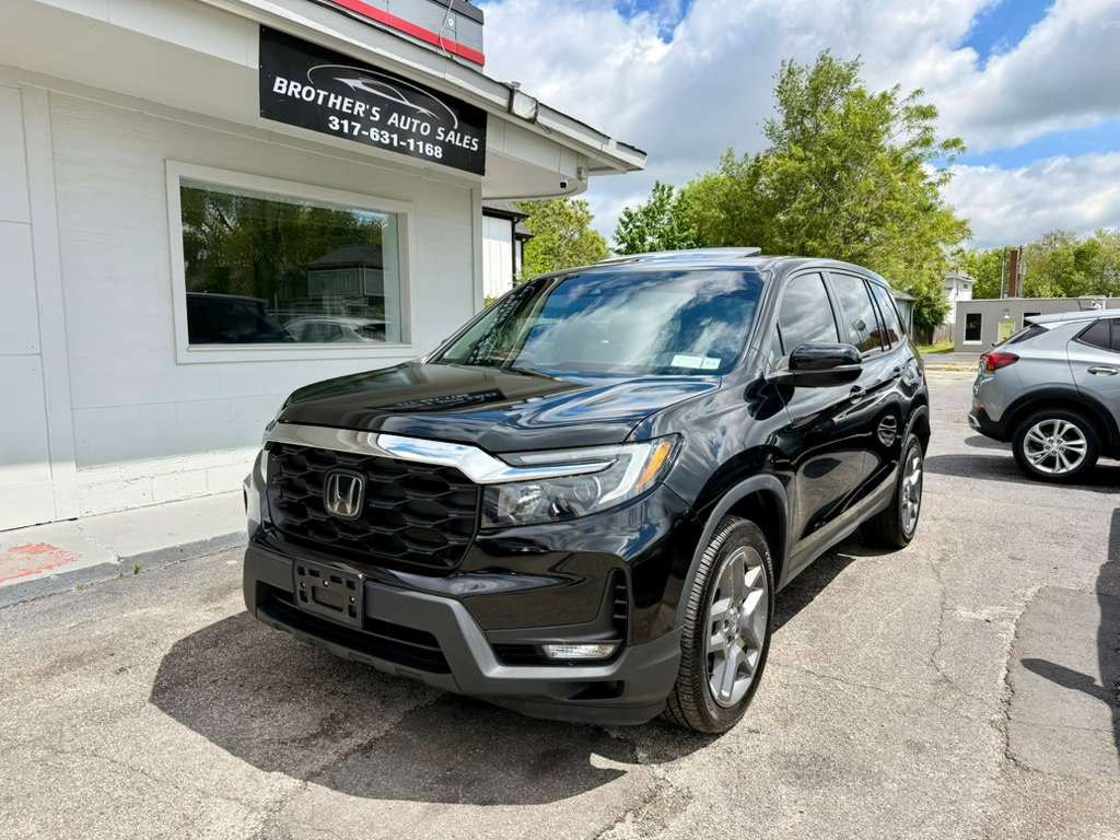 Used 2023 Honda Passport EX-L image 3