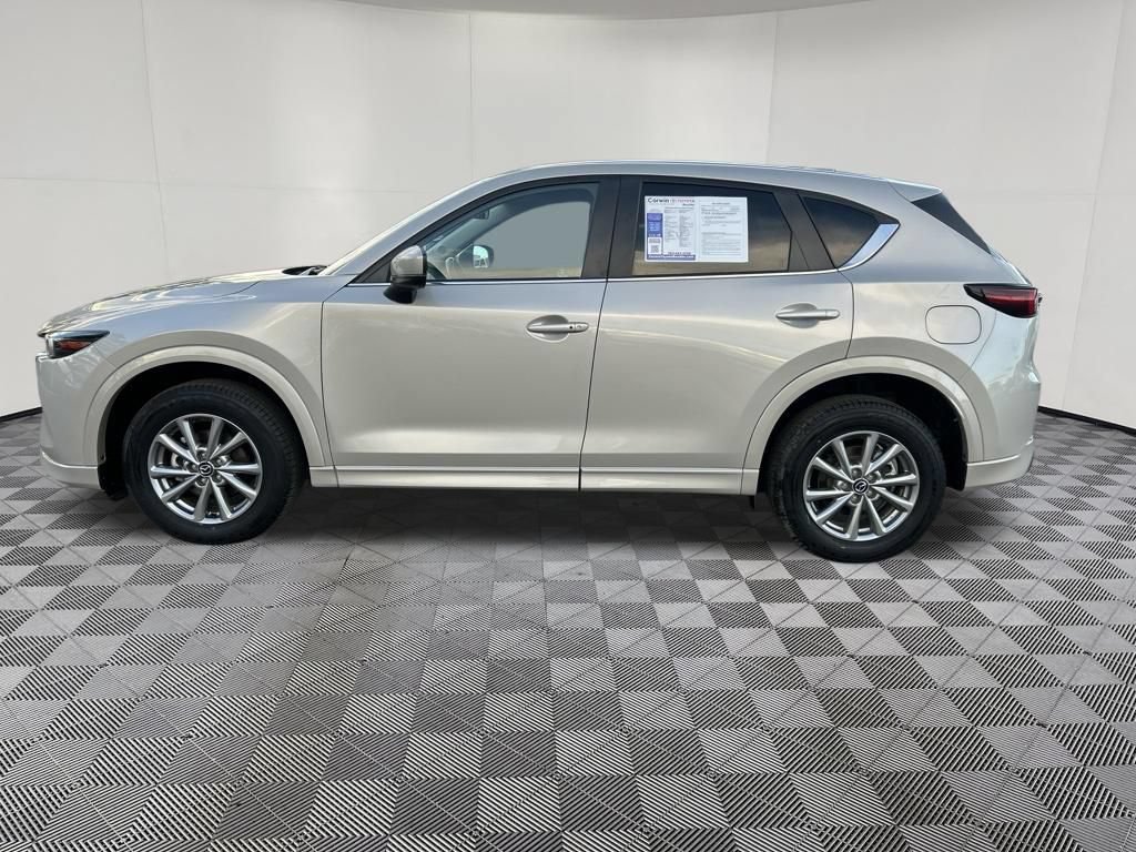 Used 2025 MAZDA CX-5 AWD 2.5 S w/ Select Package image 4