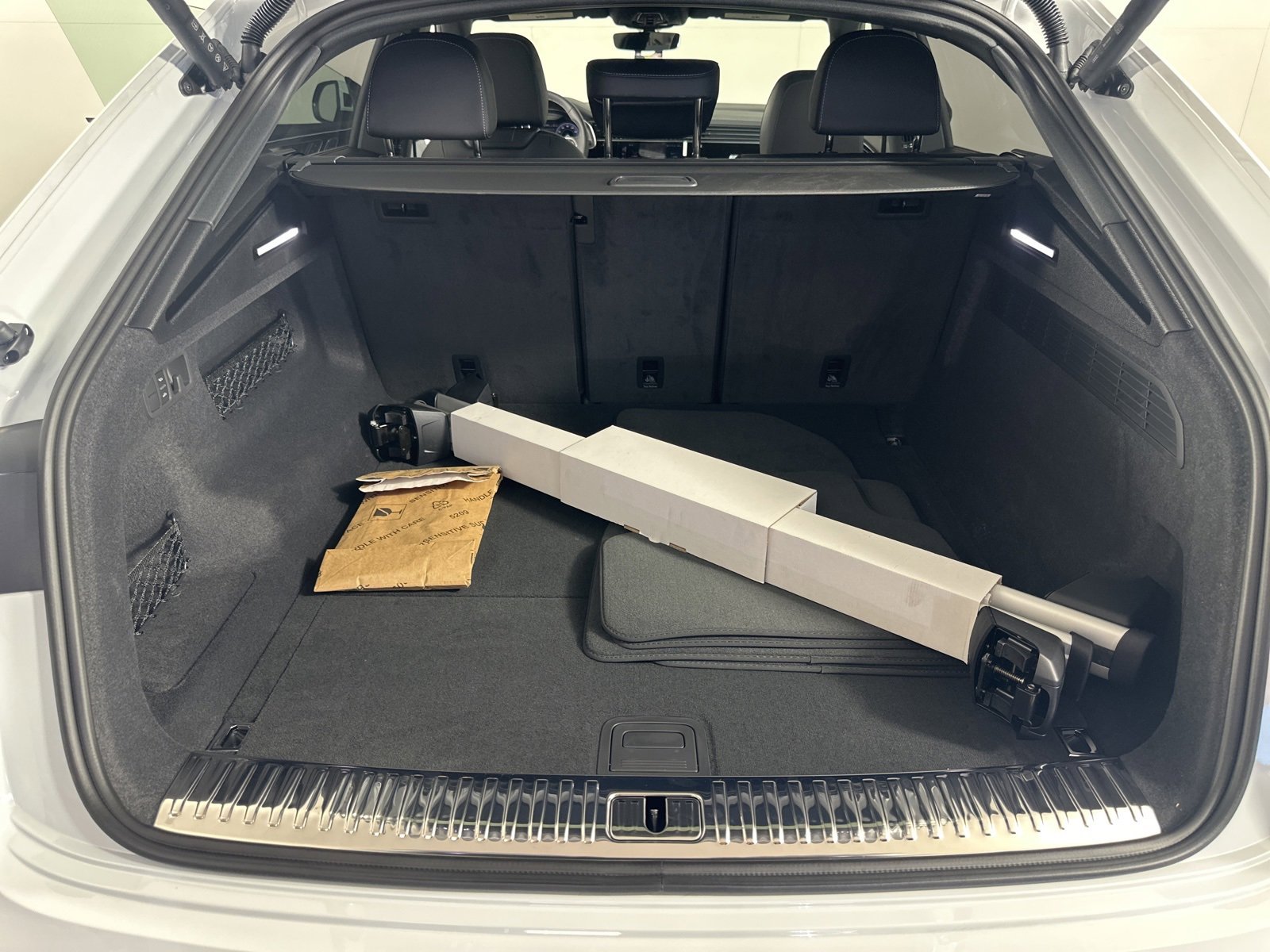 Certified 2025 Audi Q8 Premium Plus w/ Premium Plus Package image 19