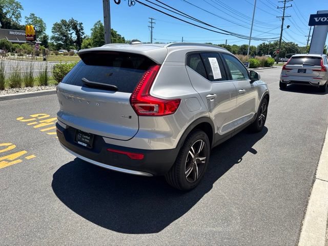 Certified 2025 Volvo XC40 B5 Core AWD/4WD image 5