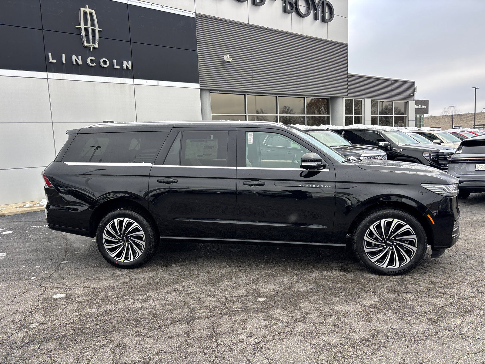 New 2025 Lincoln Navigator L Black Label image 8
