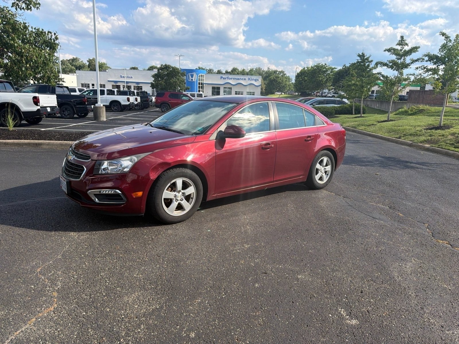 Used 2015 Chevrolet Cruze LT FWD image 2