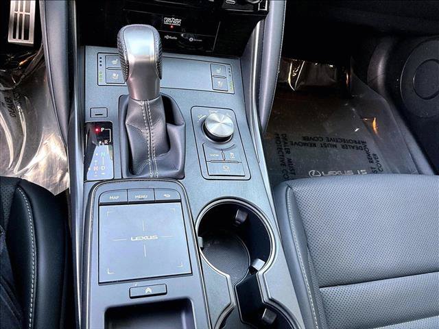 Used 2024 Lexus IS 500 RWD image 24
