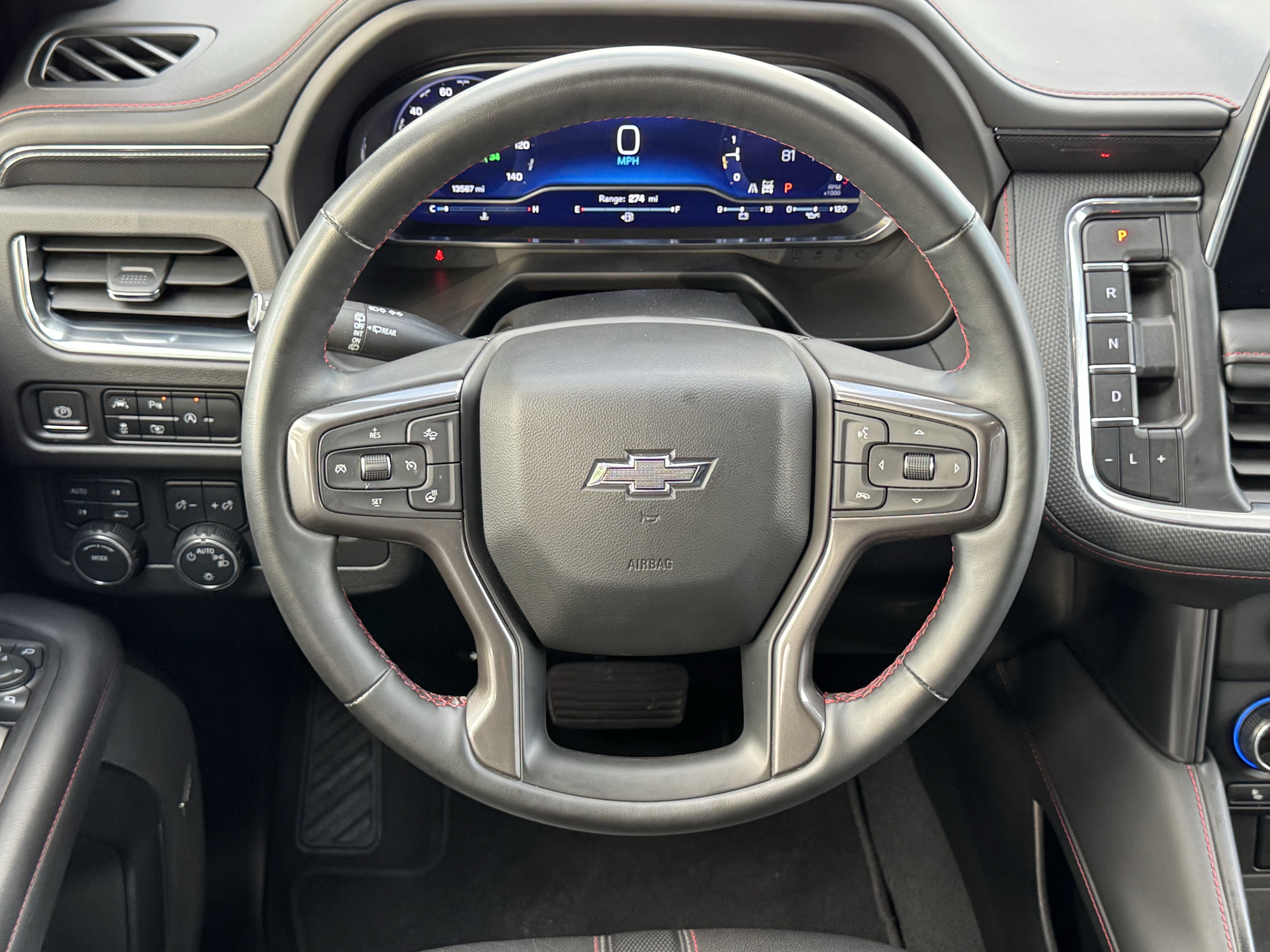 Used 2024 Chevrolet Tahoe RST w/ Luxury Package AWD/4WD image 15