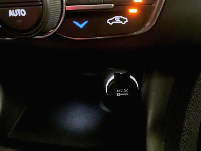 Used 2016 Dodge Charger R/T RWD image 31