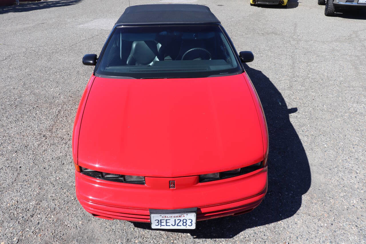 Used 1993 Oldsmobile Cutlass Supreme Convertible image 12