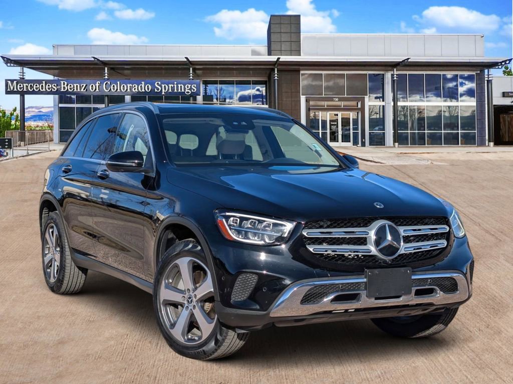 Certified 2022 Mercedes-Benz GLC 300 4MATIC image 1