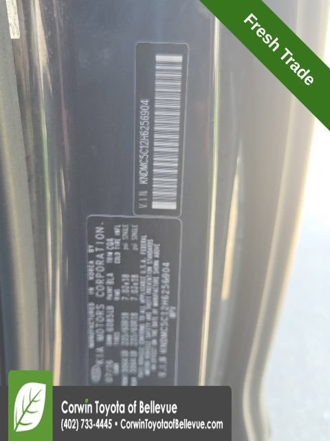 Used 2017 Kia Sedona EX FWD image 14