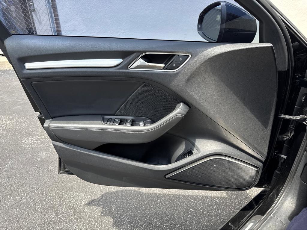 Used 2016 Audi S3 Prestige image 21