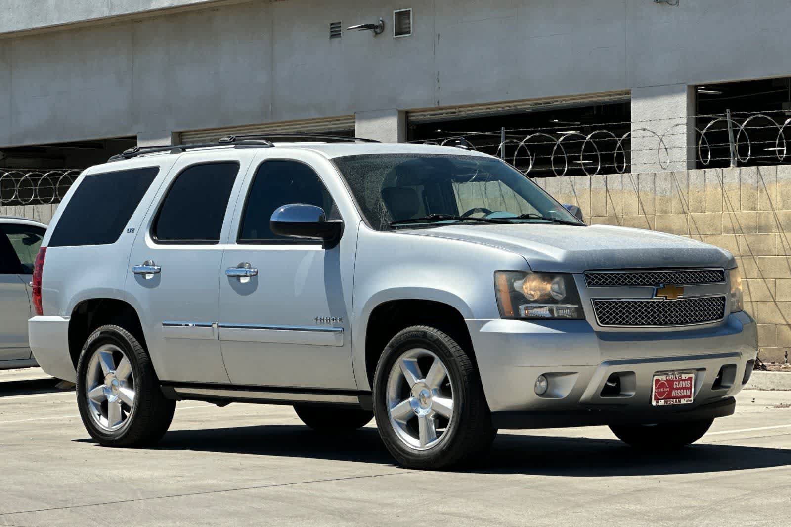 Used 2012 Chevrolet Tahoe LTZ AWD/4WD image 9