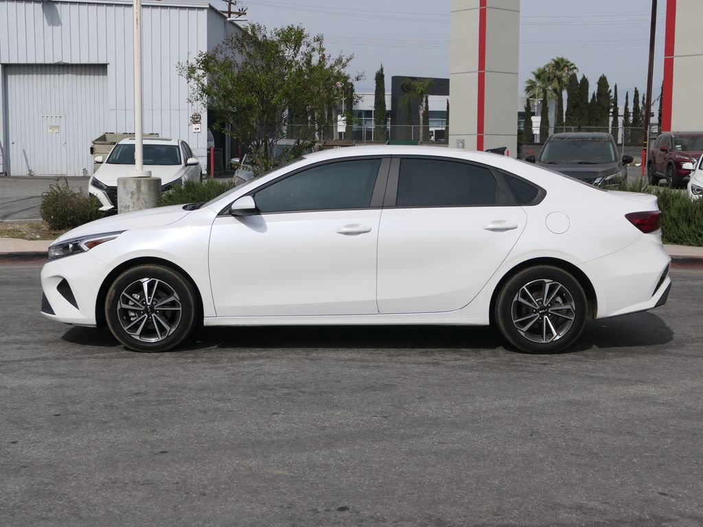 Used 2023 Kia Forte LXS image 6