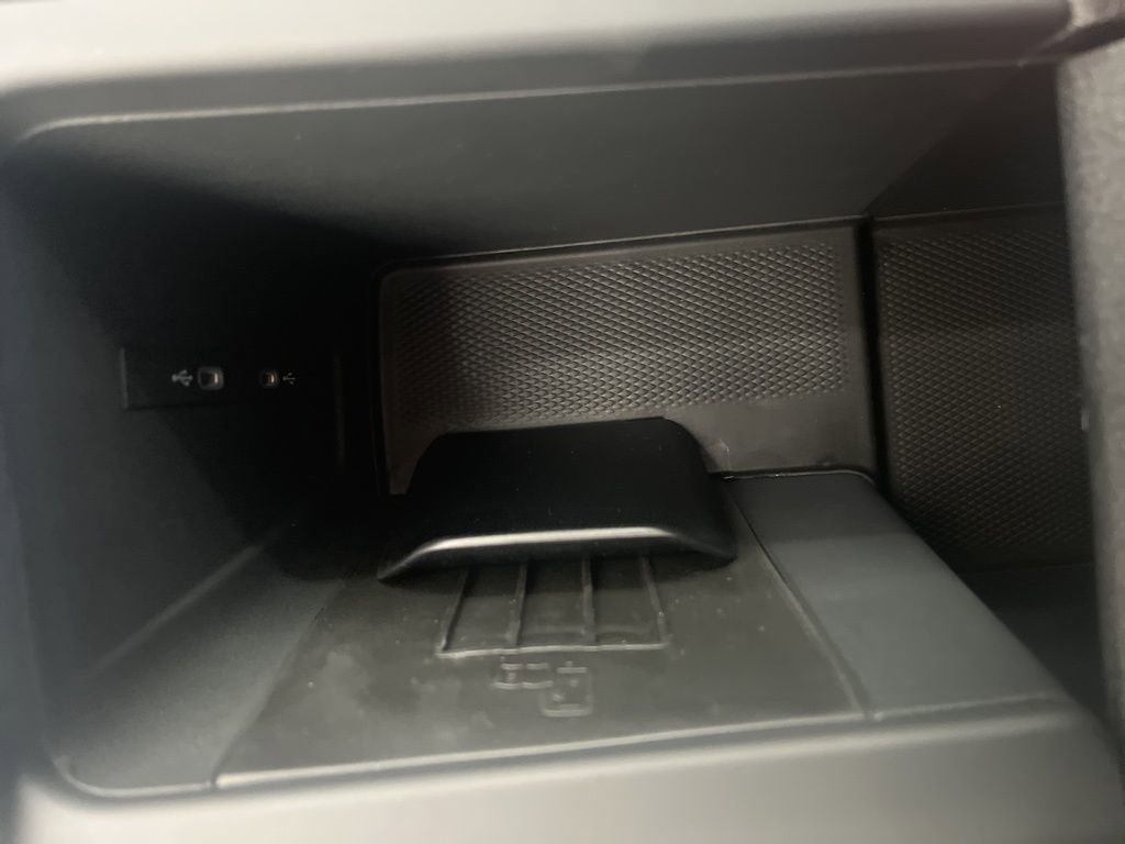 New 2026 Volkswagen Tiguan SE AWD/4WD image 30