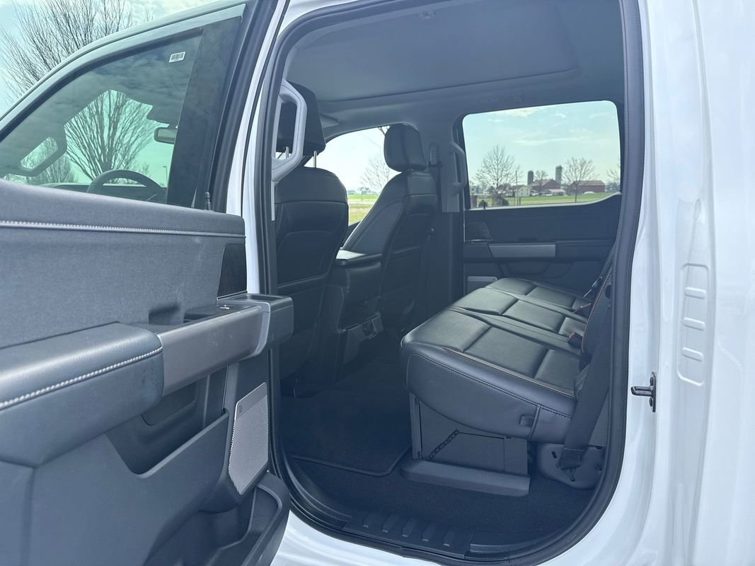Used 2025 Ford F350 Lariat w/ Camper Package image 14