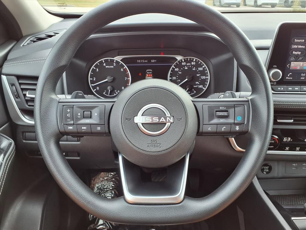 Used 2024 Nissan Rogue SV image 15