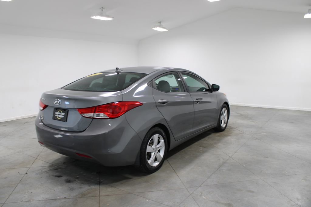 Used 2013 Hyundai Elantra GLS image 9