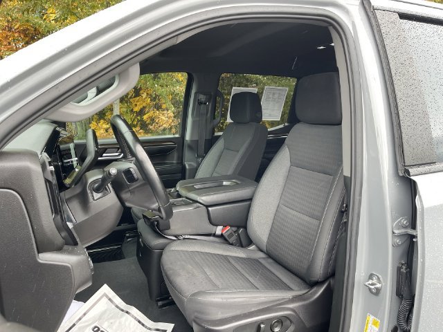 Certified 2024 Chevrolet Silverado 1500 LT AWD/4WD image 19