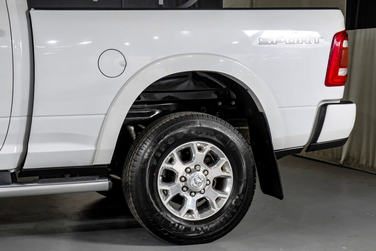 Used 2021 RAM 2500 Laramie image 13