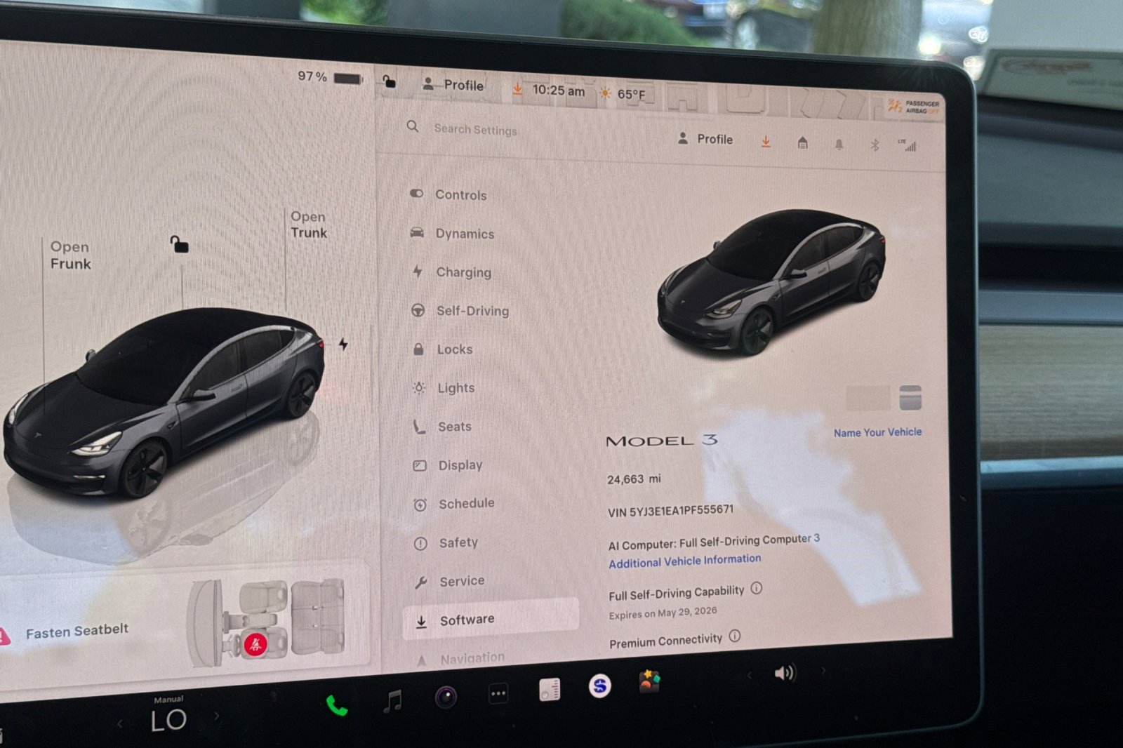 Used 2023 Tesla Model 3 Standard Range RWD image 35