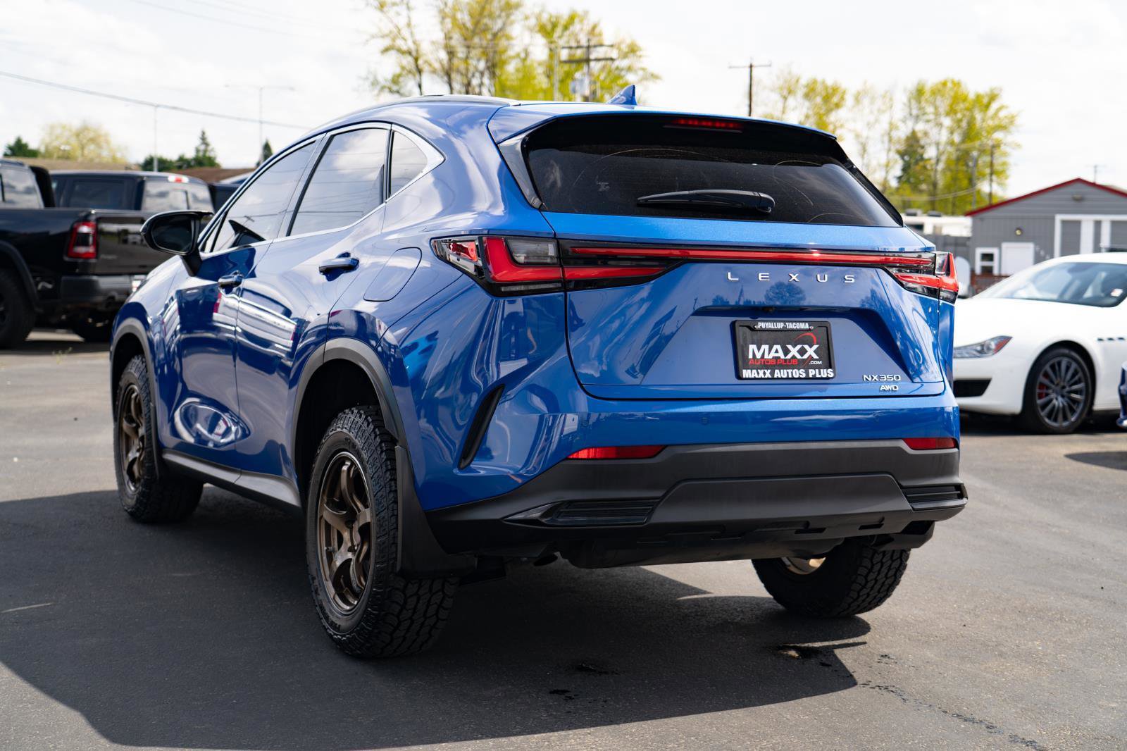 Used 2022 Lexus NX 350 AWD image 12