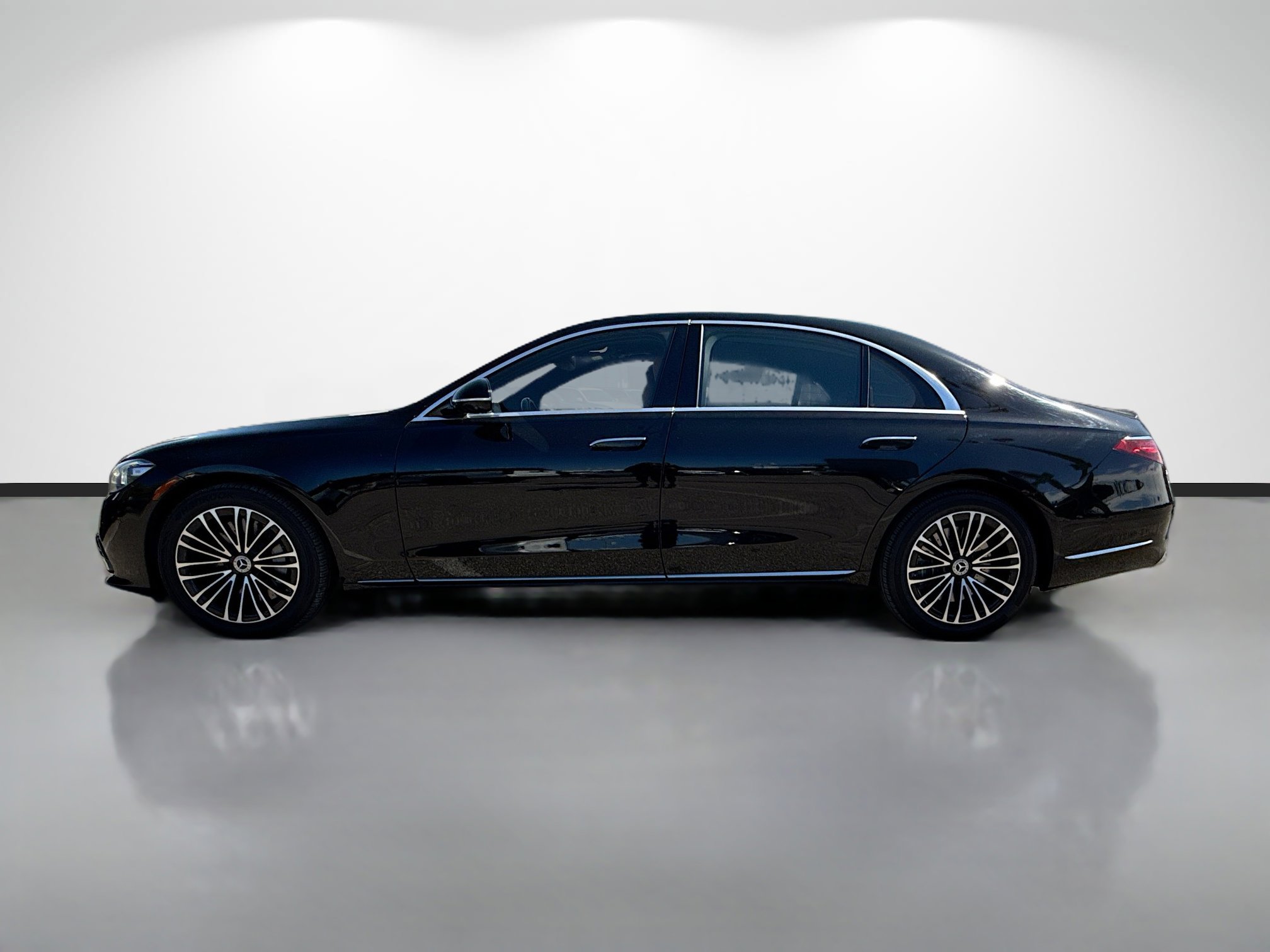 Used 2022 Mercedes-Benz S 580 4MATIC Sedan image 6