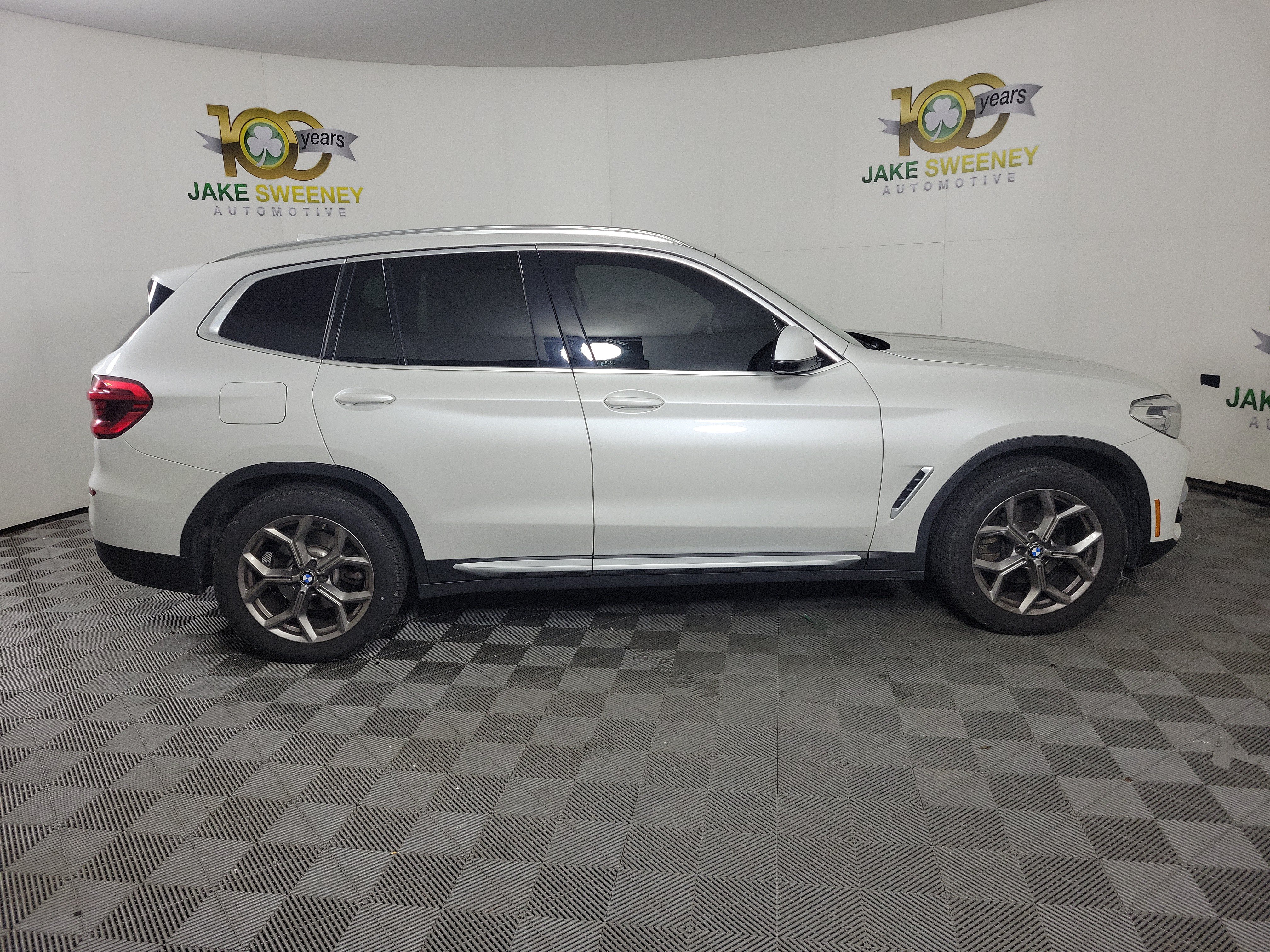 Used 2021 BMW X3 xDrive30i w/ Convenience Package AWD/4WD image 4