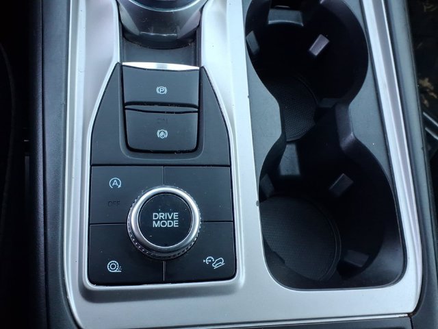 Used 2021 Ford Explorer XLT AWD/4WD image 24