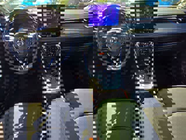 Used 2025 Toyota RAV4 Limited w/ Advanced Technology Package image 16