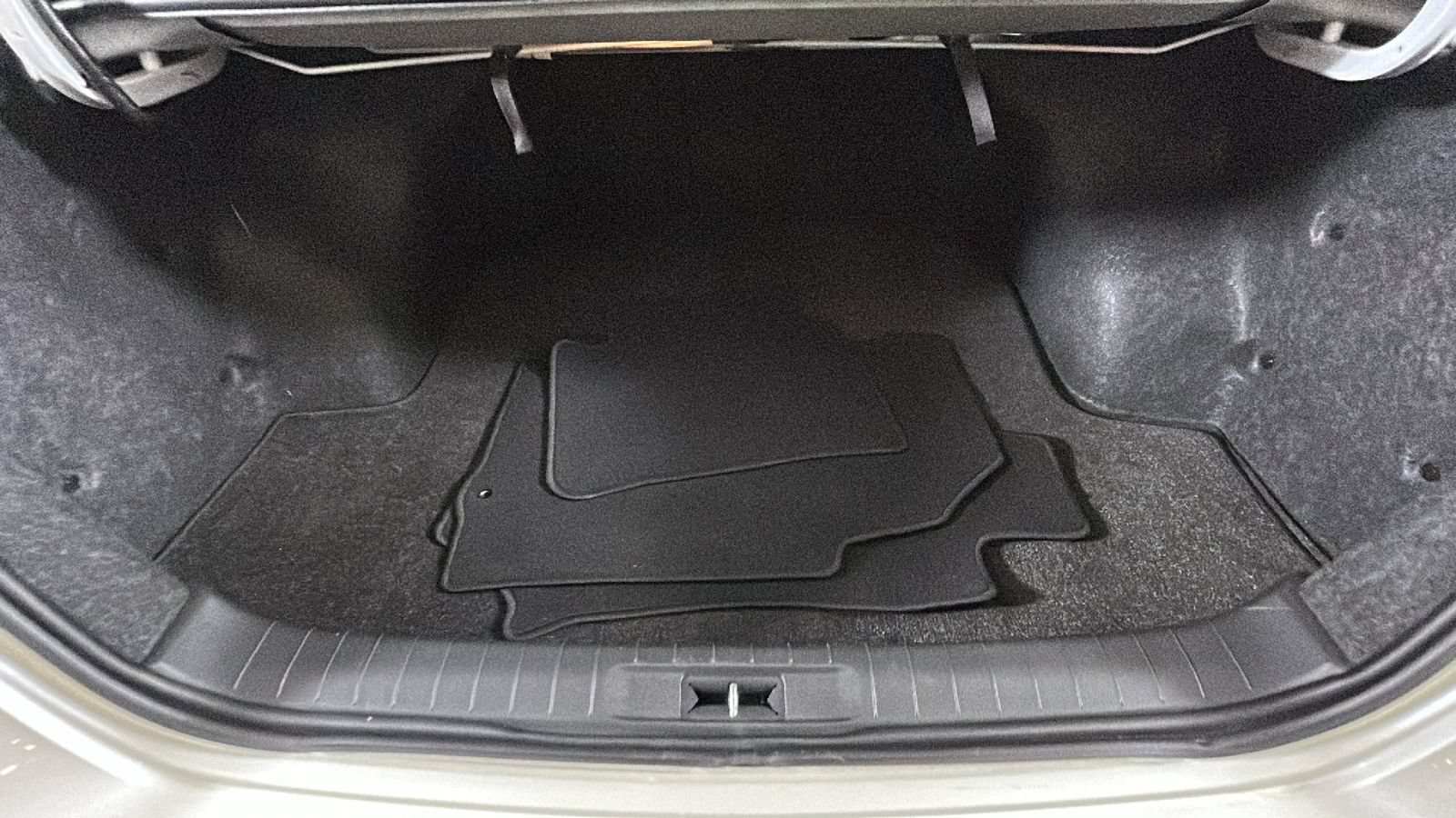 Used 2016 Nissan Altima 2.5 S w/ Power Driver Seat Package FWD image 34