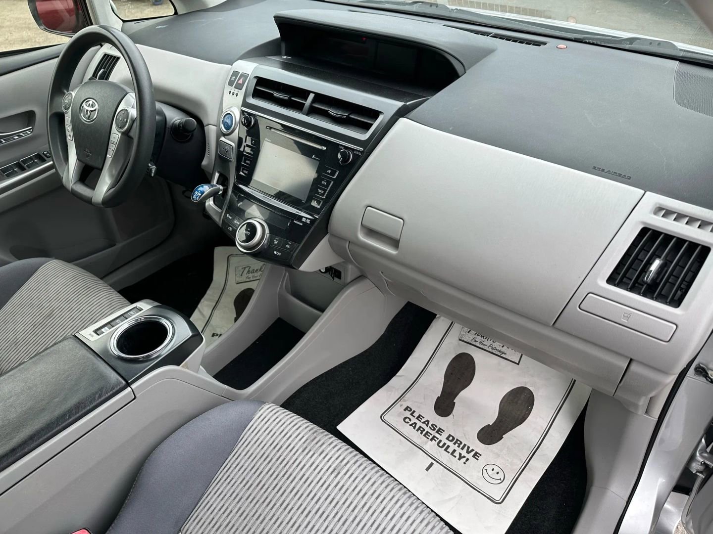 Used 2015 Toyota Prius V Three image 14