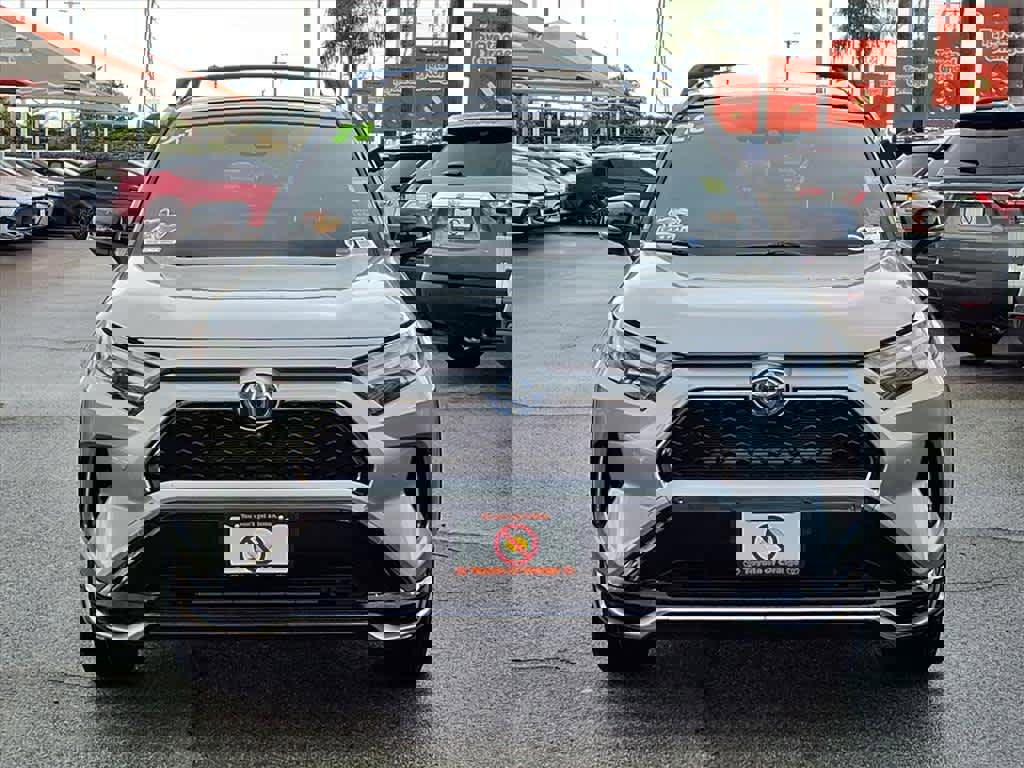 Used 2023 Toyota RAV4 XSE image 2