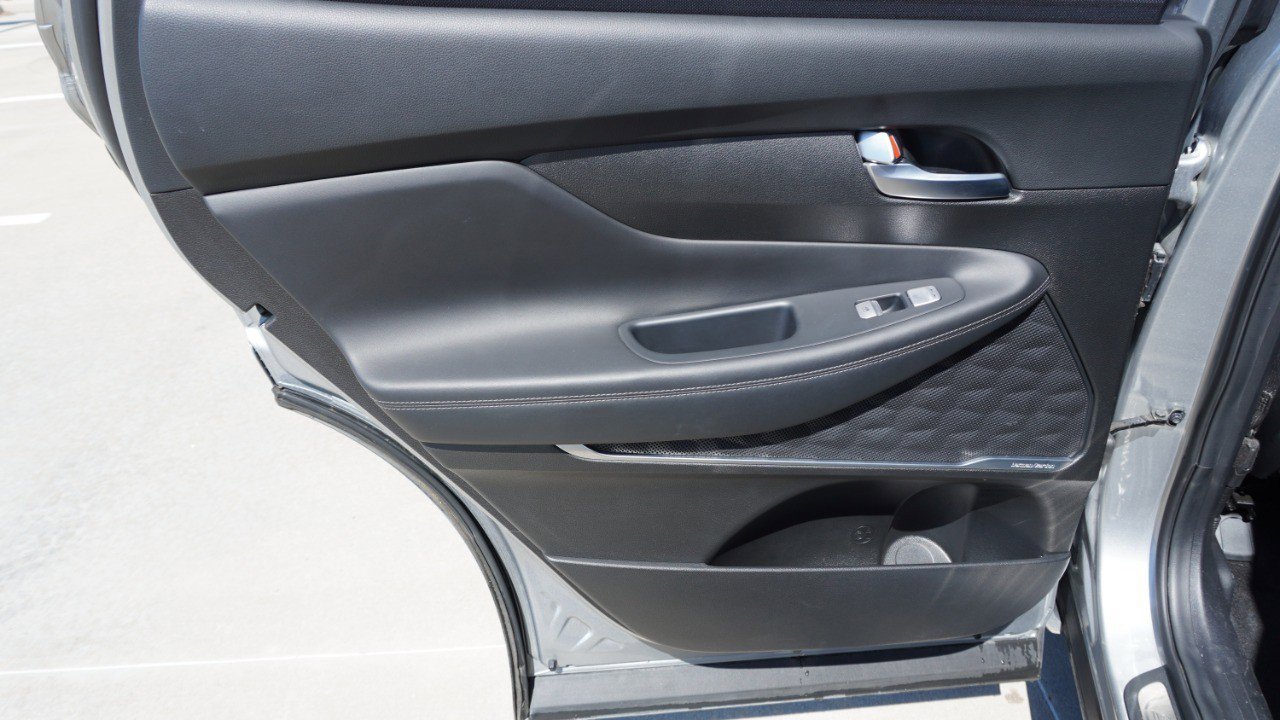 Used 2023 Hyundai Santa Fe Calligraphy image 32