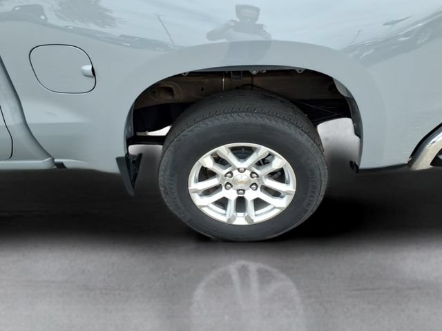 Used 2024 Chevrolet Silverado 1500 LT AWD/4WD image 21