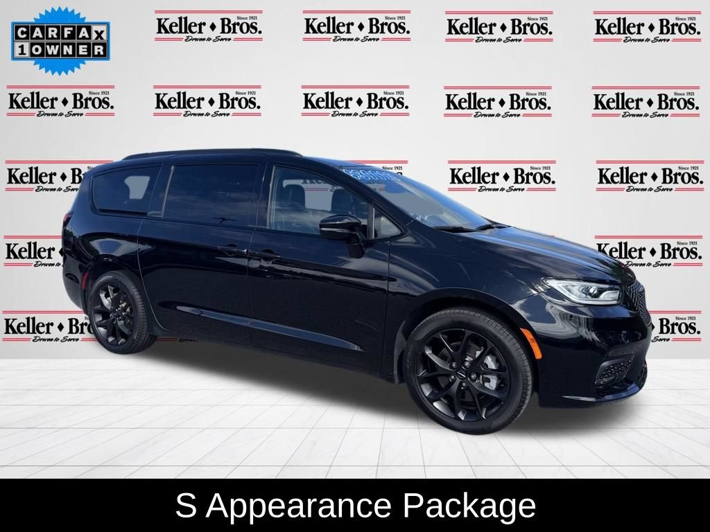 Certified 2024 Chrysler Pacifica Touring-L w/ S Appearance Package