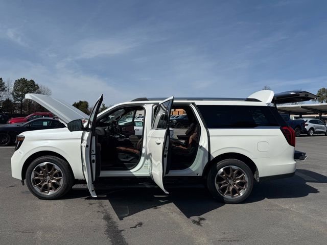 New 2026 Ford Expedition Max King Ranch image 27