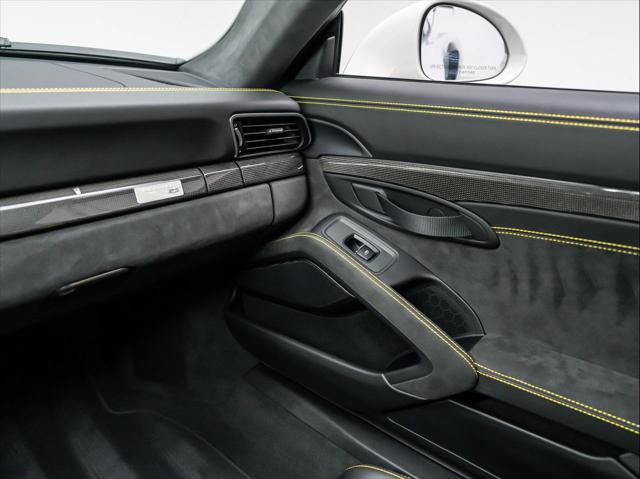Used 2019 Porsche 911 GT2 RS RWD image 29